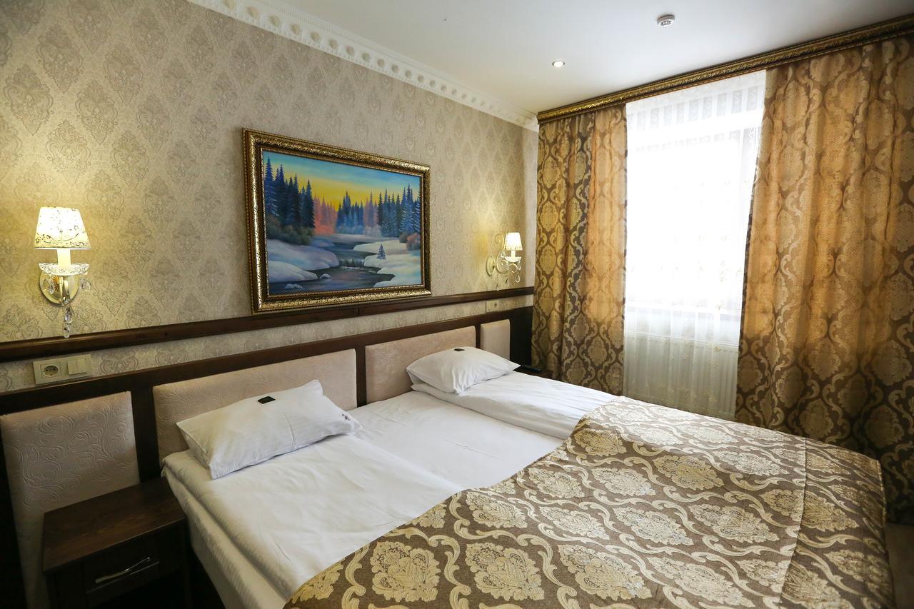 Home Hotel Bukovel Luaran gambar